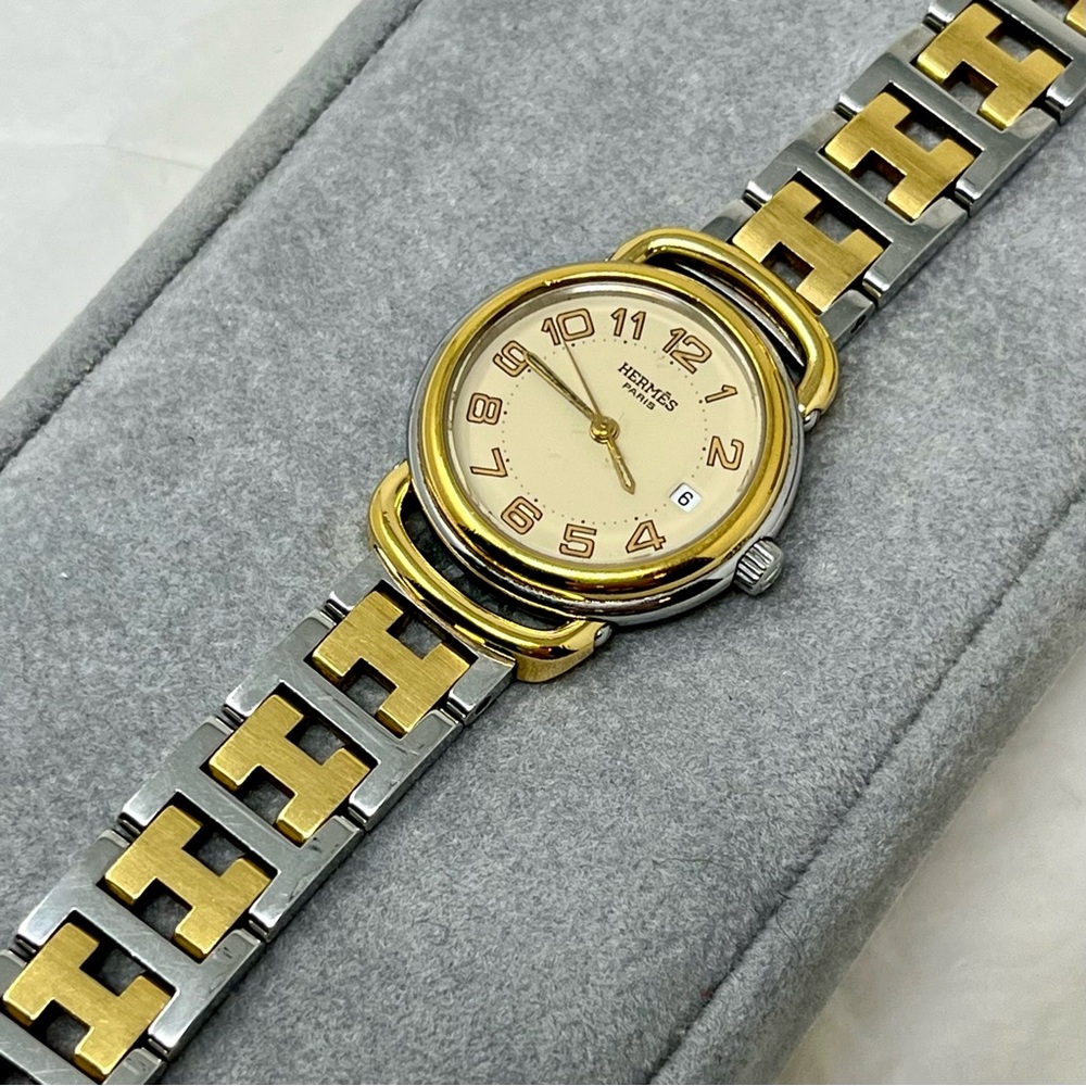 *SOLD* Hermes Mint Condition Pullman Watch with Box, Papers, Extra Links